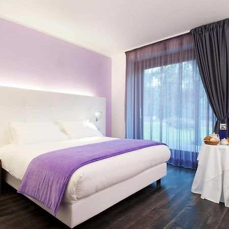 Bed&Garden Bed and Breakfast Cesate Buitenkant foto